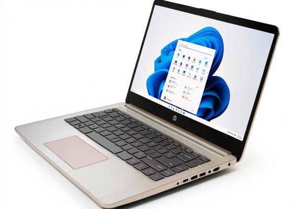 HP 14 Laptop Intel Celeron 4GB Memory 128GB eMMC-3