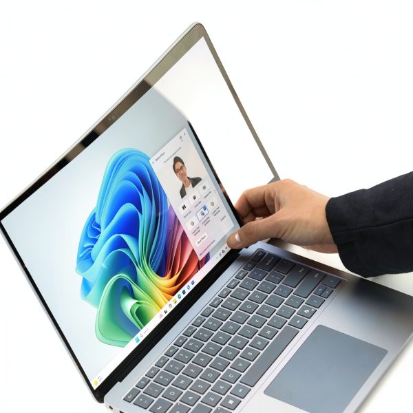 Microsoft Surface Laptop Snapdragon X Elite 13.8 Touchscreen-5